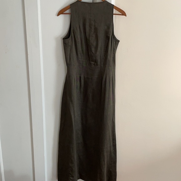 Dress - Picture 4 of 4